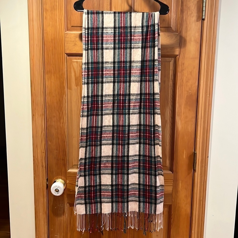 Pashmina silk and cashmere 72” long scarf